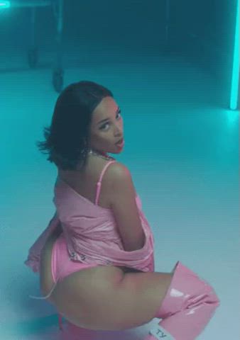 big ass booty celebrity clip