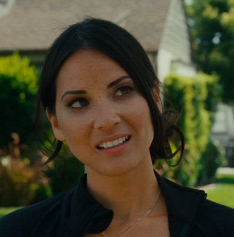 celebrity female olivia munn clip