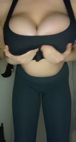 Boobs Tits Titty Drop clip