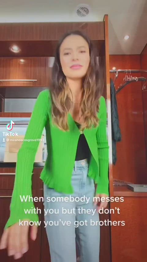 celebrity cute miranda kerr clip