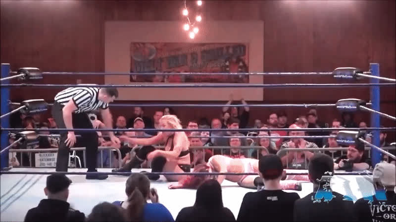 blonde mexican white girl wrestling pink hair clip