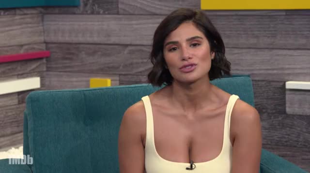 Diane Guerrero clip