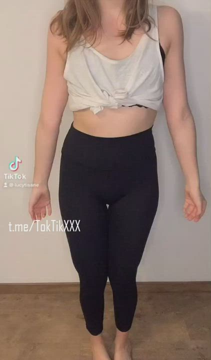 Big Ass Big Tits Girls clip