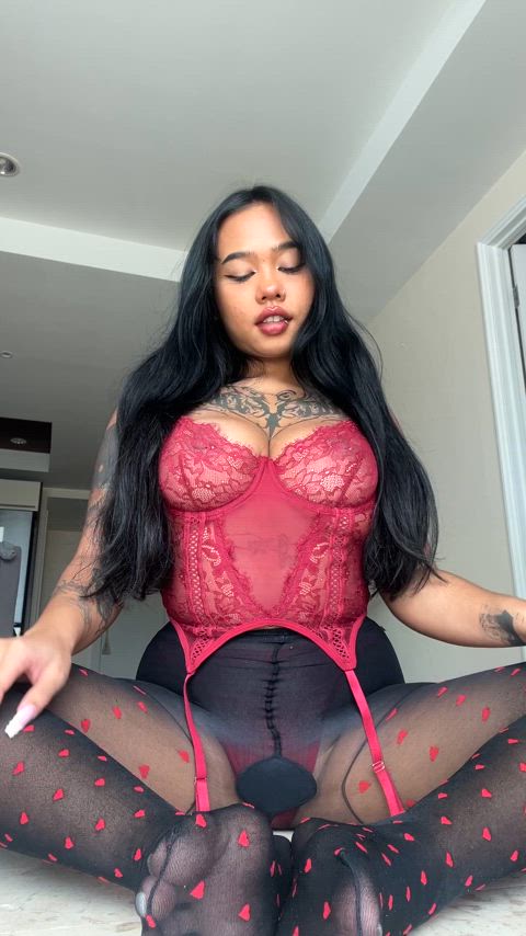 Say I WILL if you'd be my stocKING, with me as your stocQUEEN lmfao
