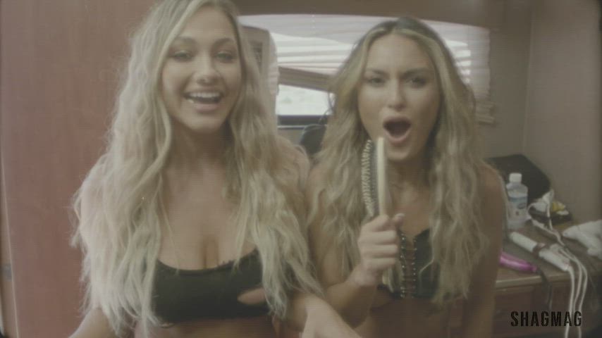 Big Tits Blonde Nipple Piercing Pawg White Girl clip