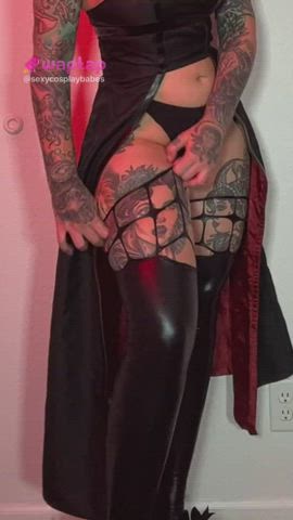 alt anime cosplay kinky spy tattoo thighs tiktok clip