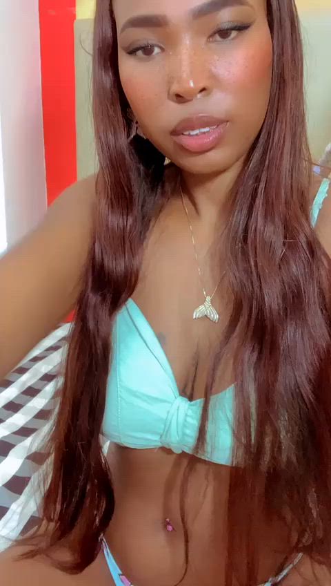 camgirl ebony eye contact latina model mom seduction sensual webcam clip