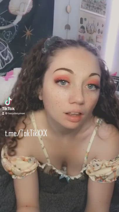 Big Ass Big Tits Girls clip