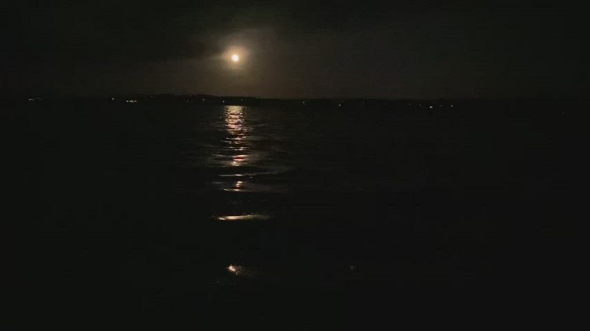 li moon nightclub watersports clip