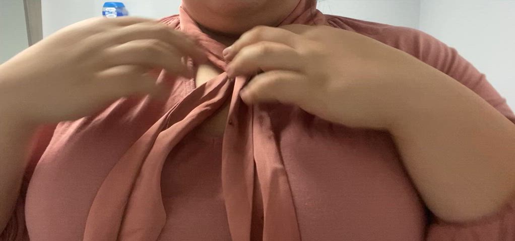 bbw bathroom bra work clip