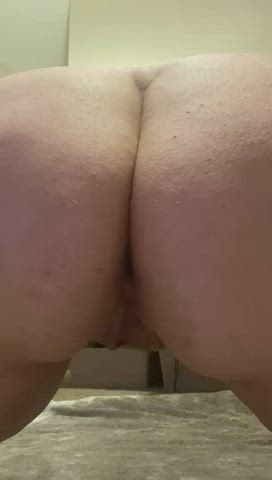 My money don’t jiggle jiggle 🤣🤣 [onlyfans Snooks92]