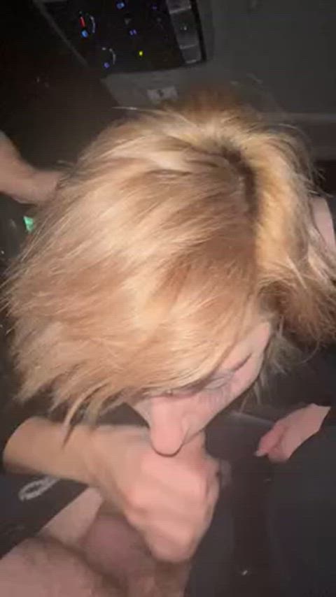 amateur big dick blowjob car car sex cumshot clip