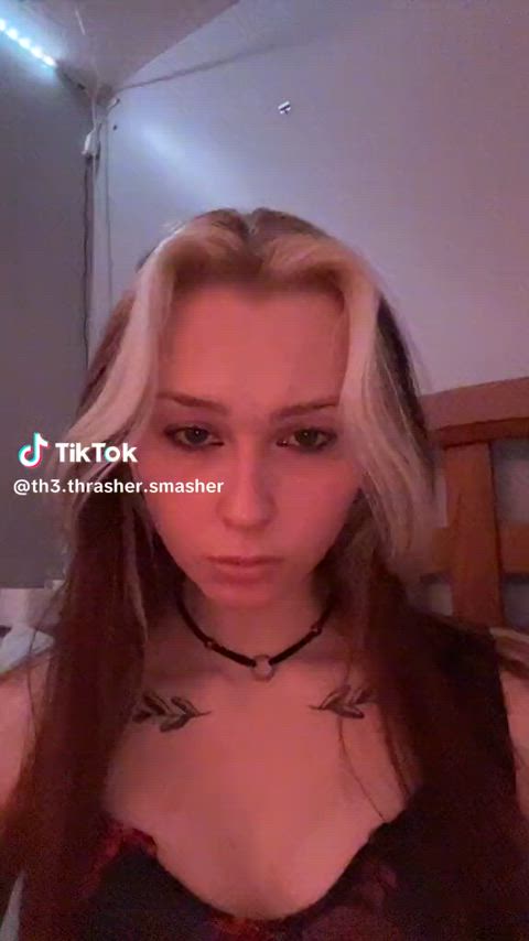long tongue tongue tongue fetish clip