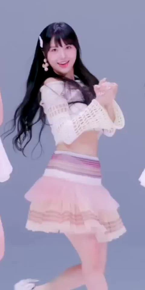asian ass ass clapping bouncing bubble butt dancing japanese skirt upskirt kpop clip