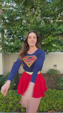 Cosplay Superheroine TikTok clip