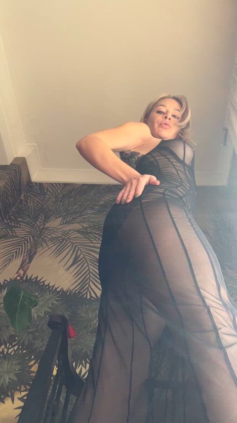 brat domme milfs clip
