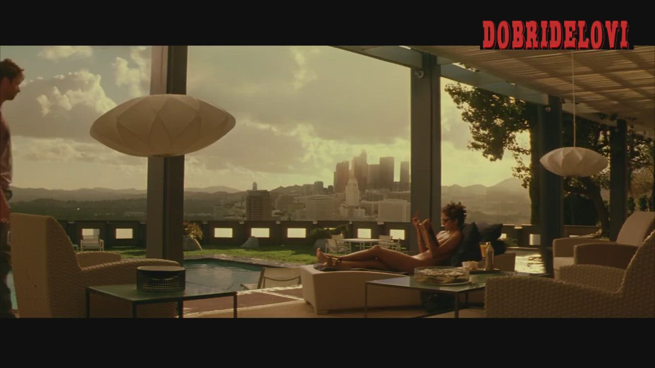 Brunette Halle Berry Nude clip