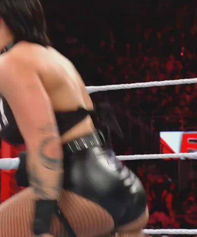 alt ass big ass goth pawg tattoo thick wrestling clip