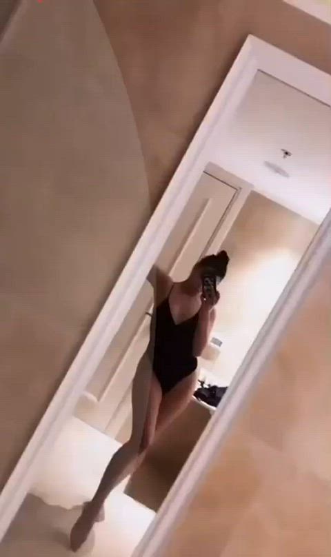 actress celebrity hailee steinfeld clip
