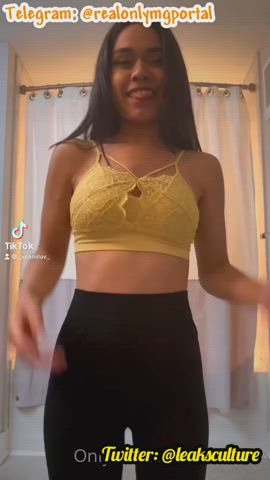 naughty tiktok girl🔥🔥 ---> FULL VIDS & MORE OF HER IN C0MM3NTS