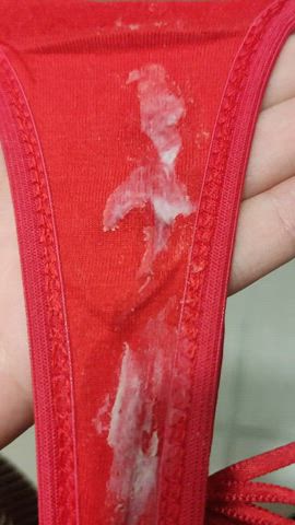 Can you see yourself smelling and licking them?π₯°