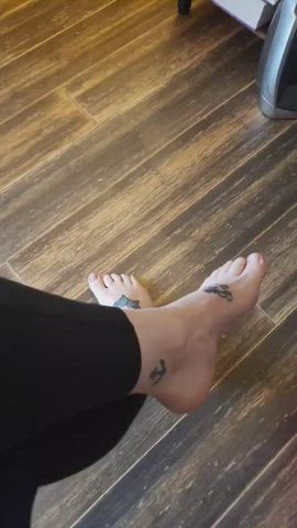 barefootmilf feet feet fetish foot foot fetish clip