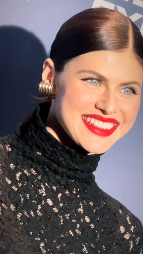 alexandra daddario celebrity smile clip