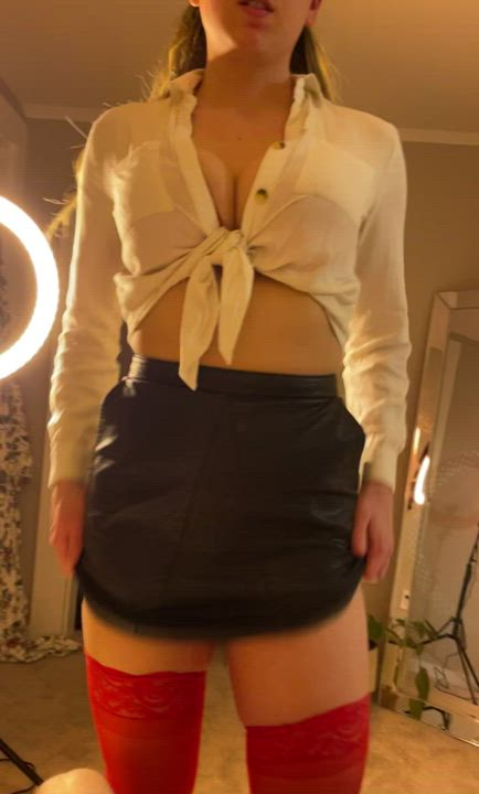 Schoolgirl clip
