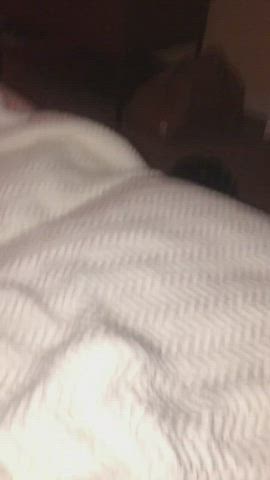 Let me nut in yo ass
