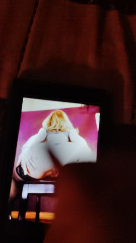 Cumshot Masturbating Nina Hartley Tribute clip