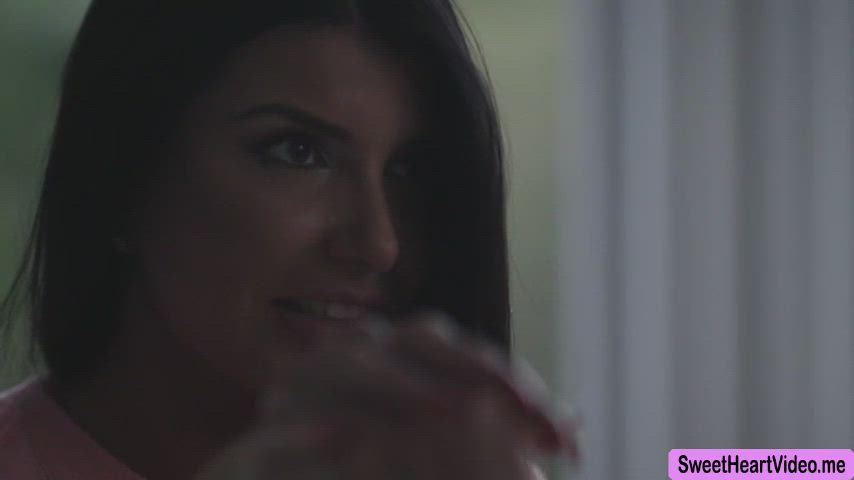 kissing penny barber romi rain girl-on-girl clip