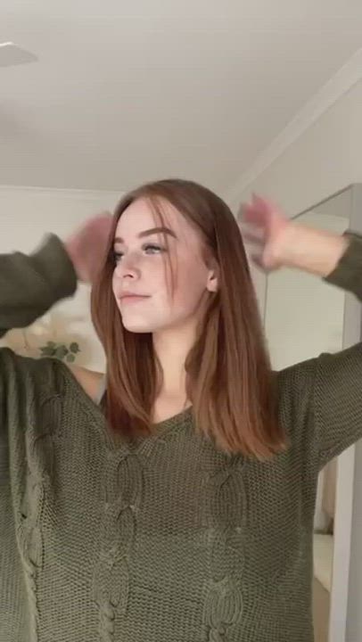 Big Tits Pretty Redhead clip
