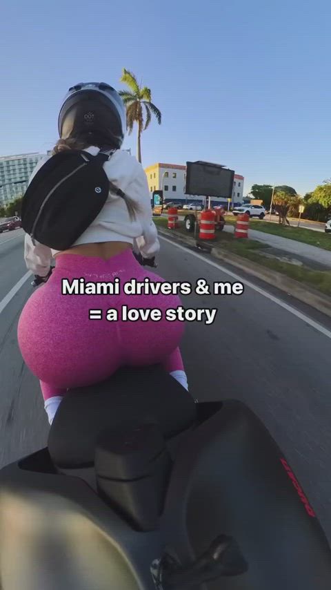 amateur ass blonde chaturbate creampie outdoor riding stripchat tiktok r/lipsthatgrip