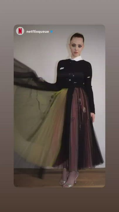 Amanda Seyfried clip