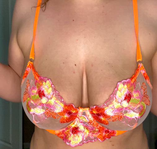 Would you suck on these milf titties? ๐