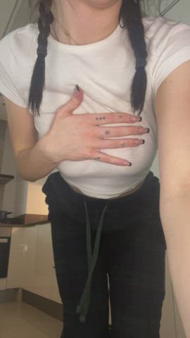 Is my body perfect enough to be secretly fucked in the kitchen