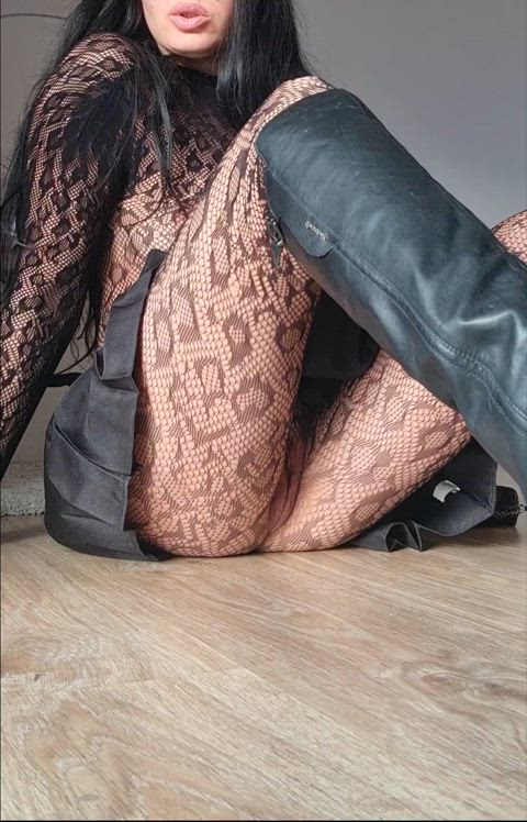 amateur anal brunette hardcore homemade nsfw natural tits onlyfans petite goth-girls