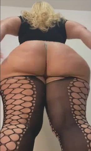 BBW cakes make it large