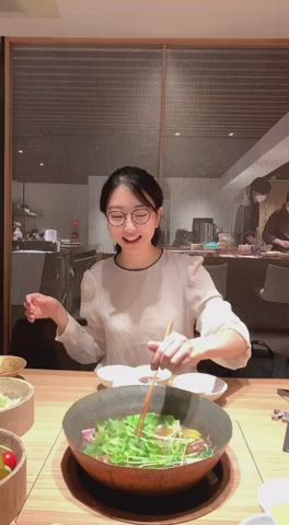 korean public tits clip