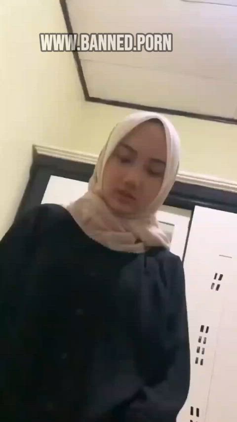 blowjob hijab muslim blowjobs legal-teens clip
