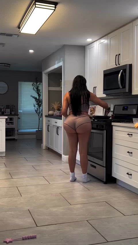 Love when the thighs donโt match