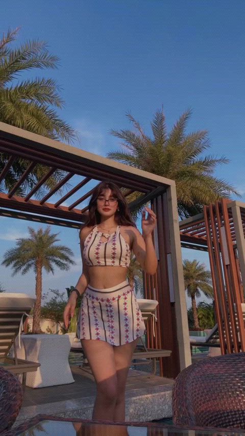 18 years old beautiful bollywood cute dancing desi indian teen thighs tiktok clip