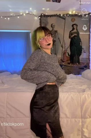 girls naked pornhub tiktok clip