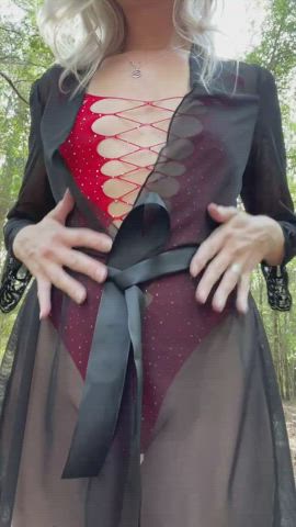 outdoor robe strip milf clip