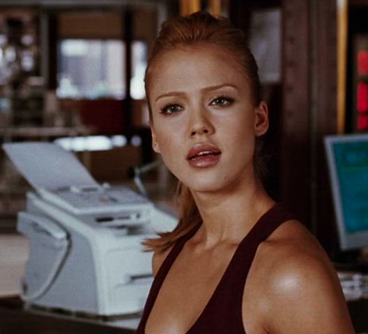 celebrity female jessica alba clip