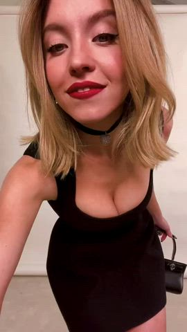 blonde pretty sydney sweeney clip