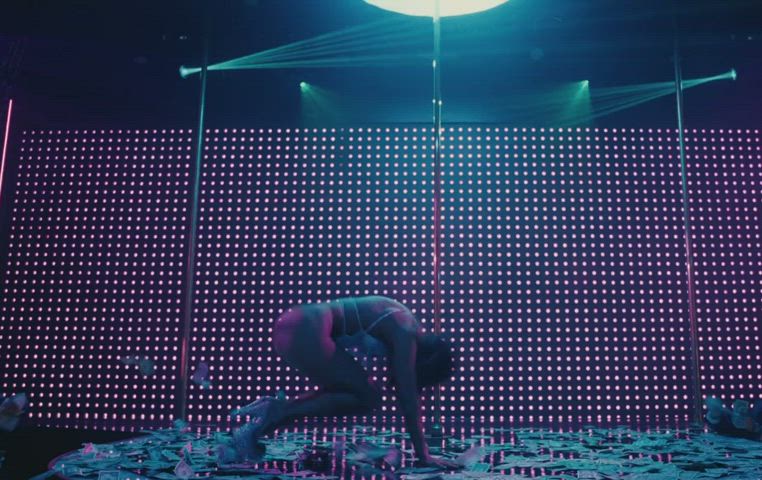 Babe Celebrity NSFW clip