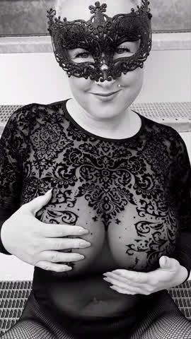 big tits milf mask mom milfnhoney clip
