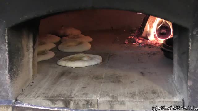 Italian clip