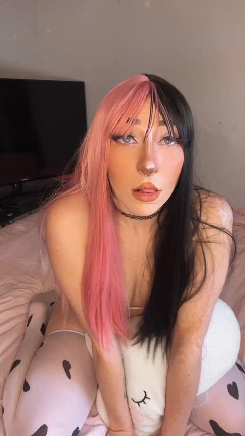 guess my height!๐๐ค (i'm smol)
